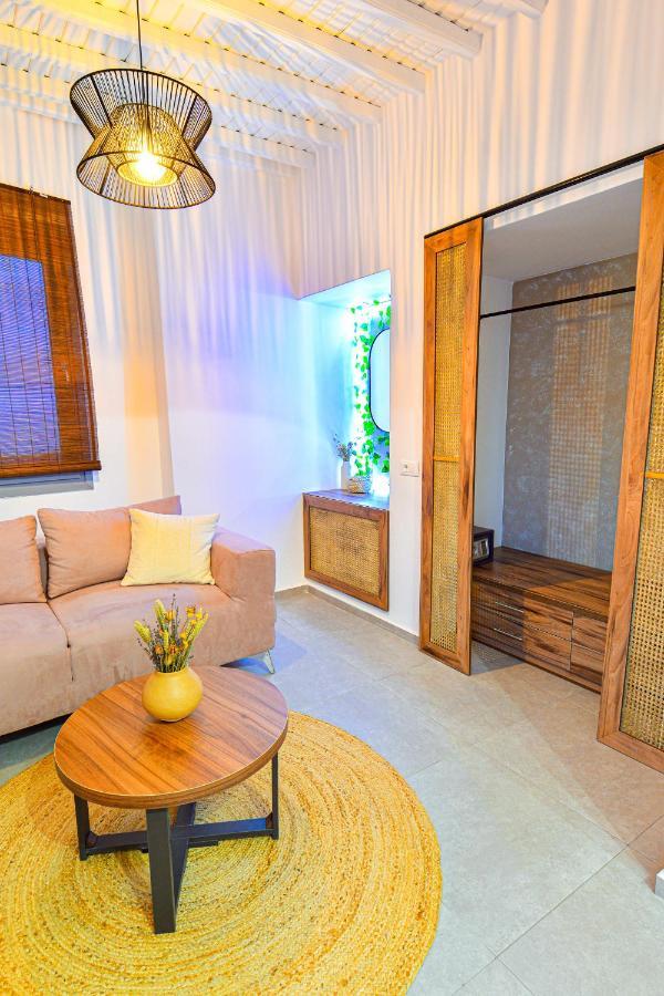 Oikia Suites Mykonos Mykonos Town Luaran gambar